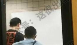 青年城门前爆料事件视频,视频揭露惊人真相